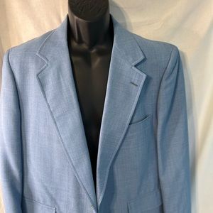 Men’s sky blue / baby blue / North Carolina Blue blazer, Sz 44 SP. Vintage